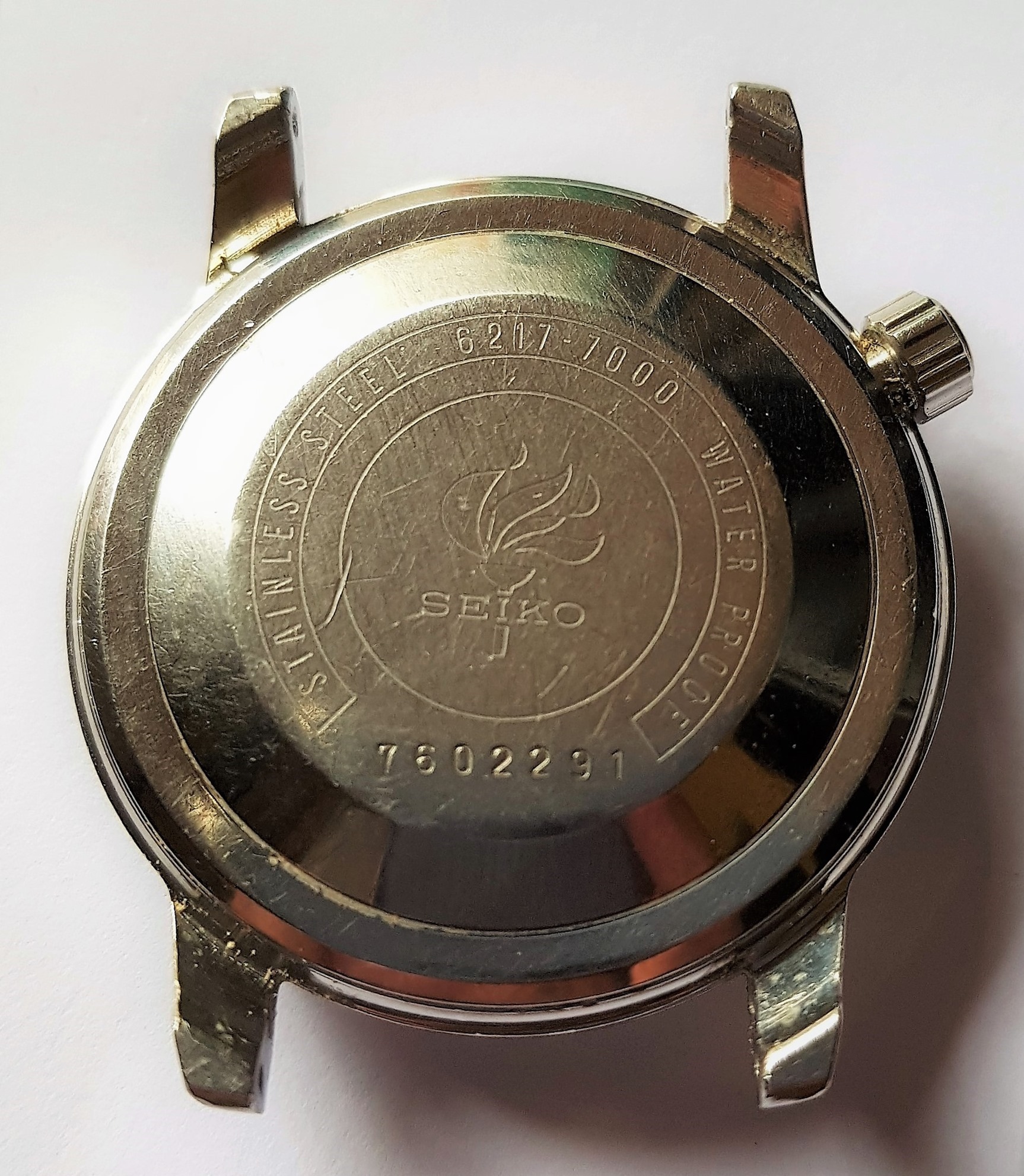 Seiko 6217-7000 World Time Olympic case back